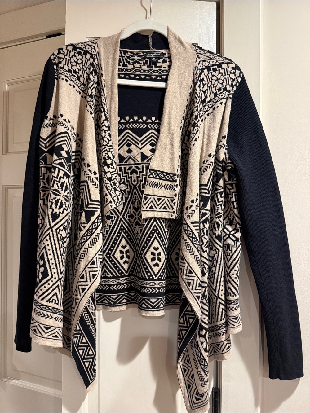Lucky Brand Black and Beige Geometric Open-Front Cardigan SZ XL